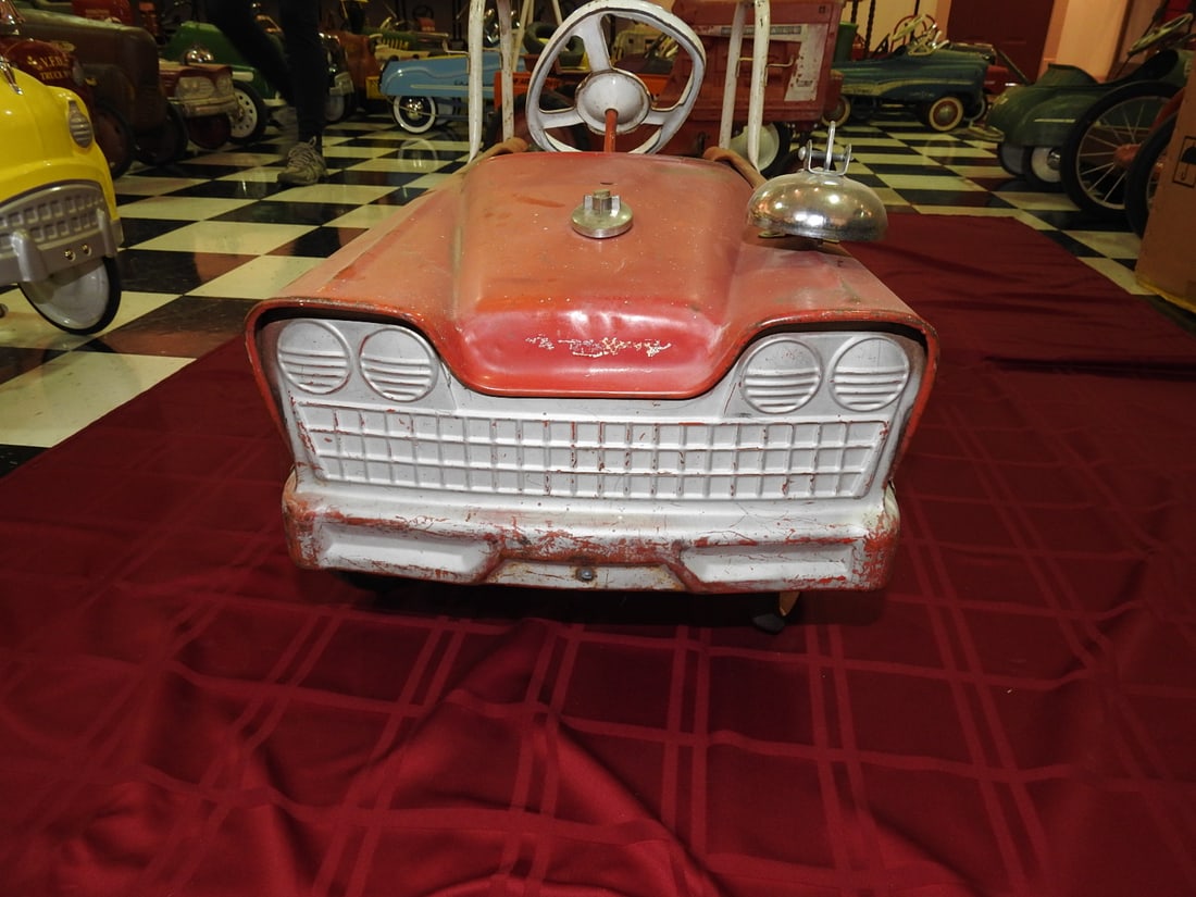 Full Ball Bearing Fire Pedal Car - 5