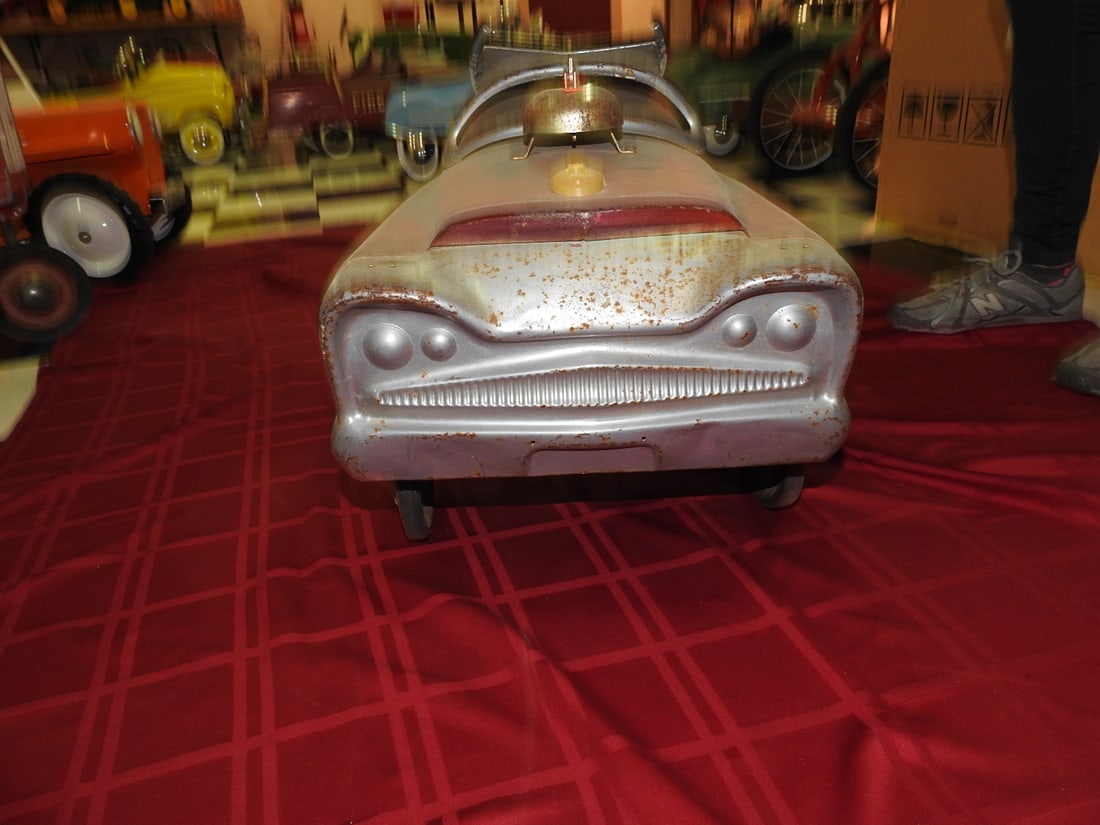 Garton Cadillac Pedal Car - 3