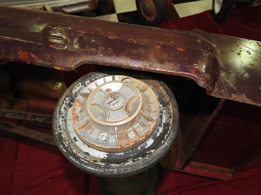Garton Cadillac Pedal Car - 7