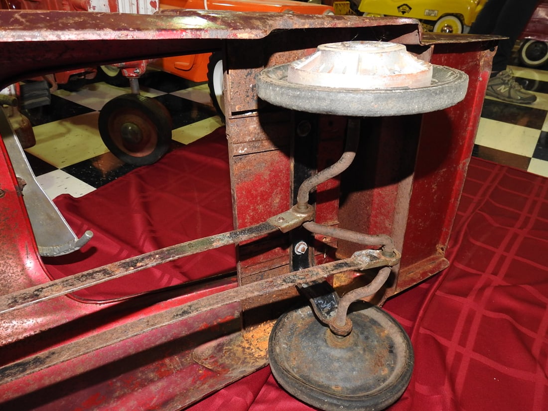 Garton Cadillac Pedal Car - 9