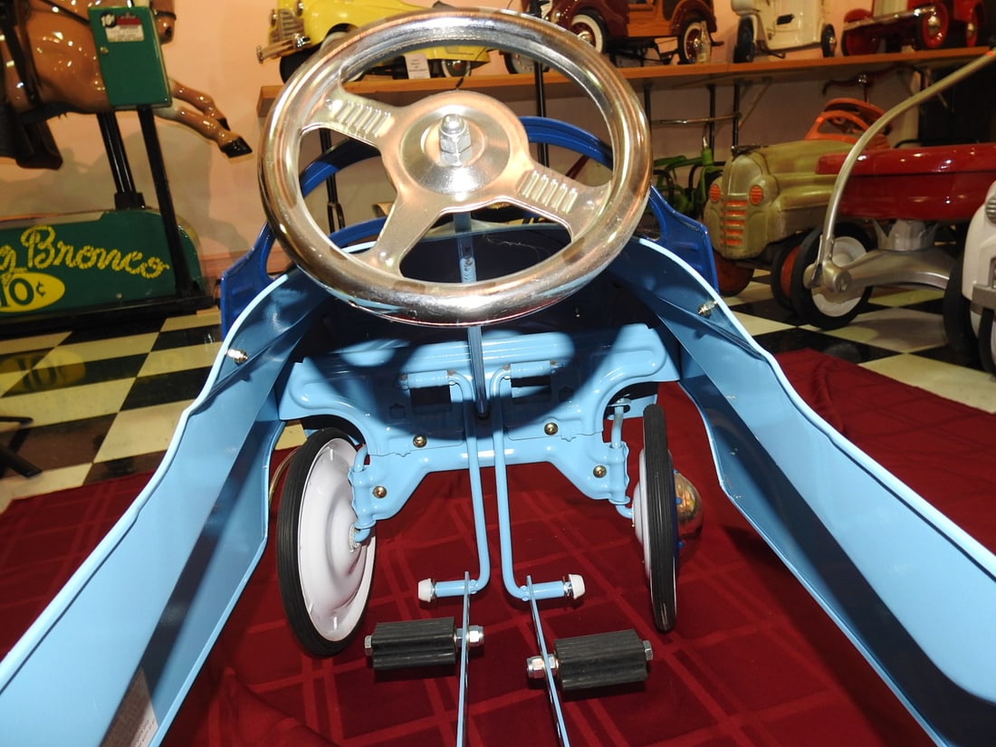 Limited Edition Champion Pedal Car - 5