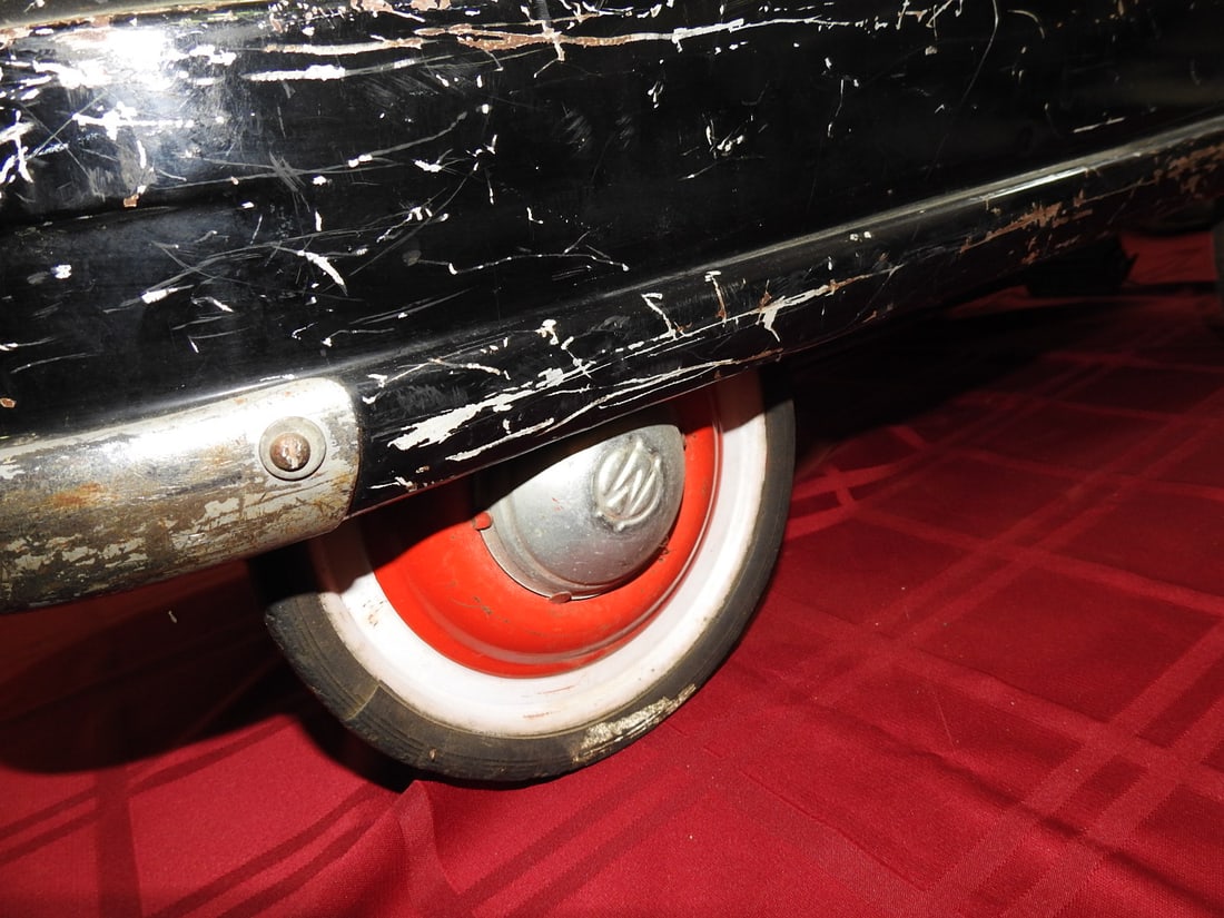1950s Murray Buick Torpedo Pedal Car - 7