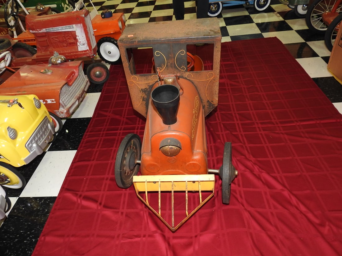 Garton Casey Jones Cannonball Express No. 9 Pedal Train - 2