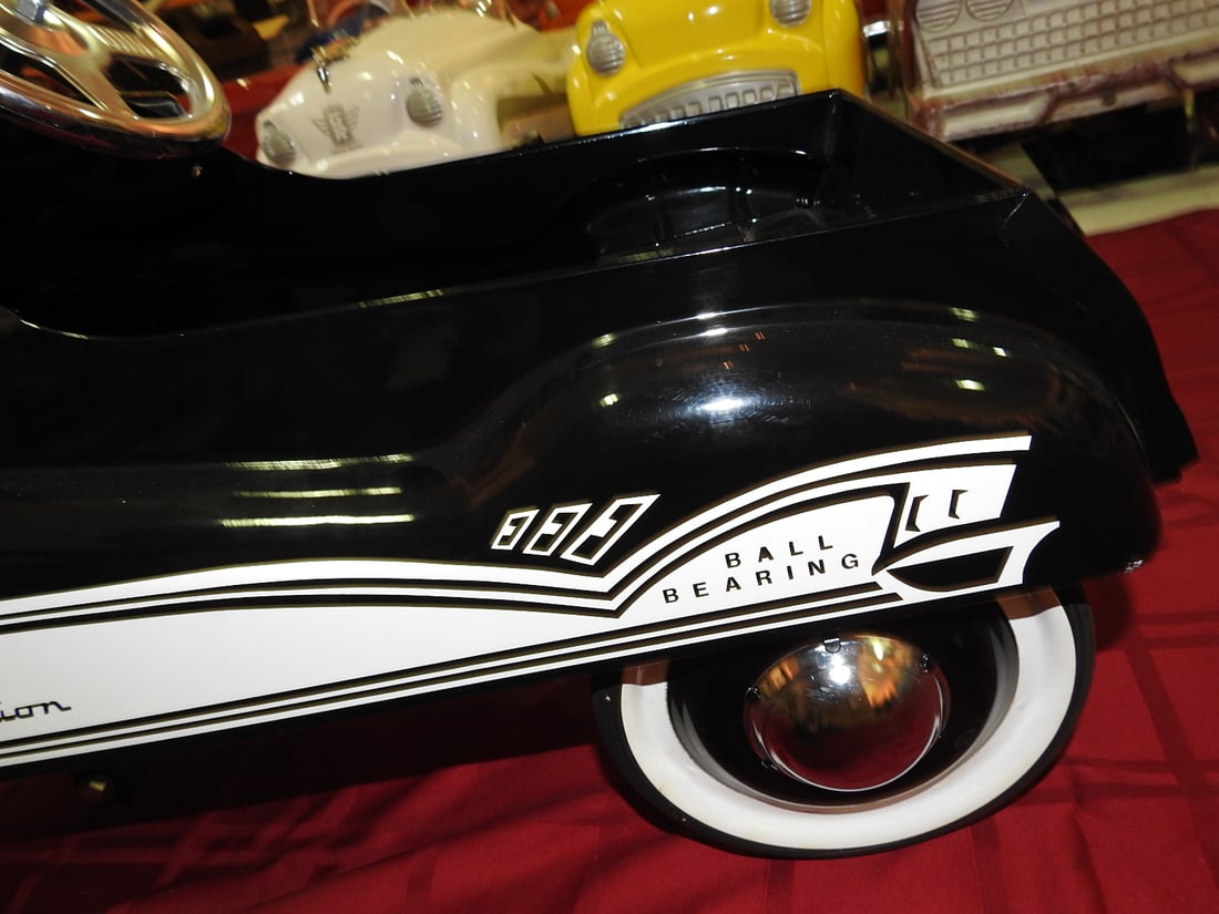 Reproduction Murray Comet Champion Pedal Car - 3