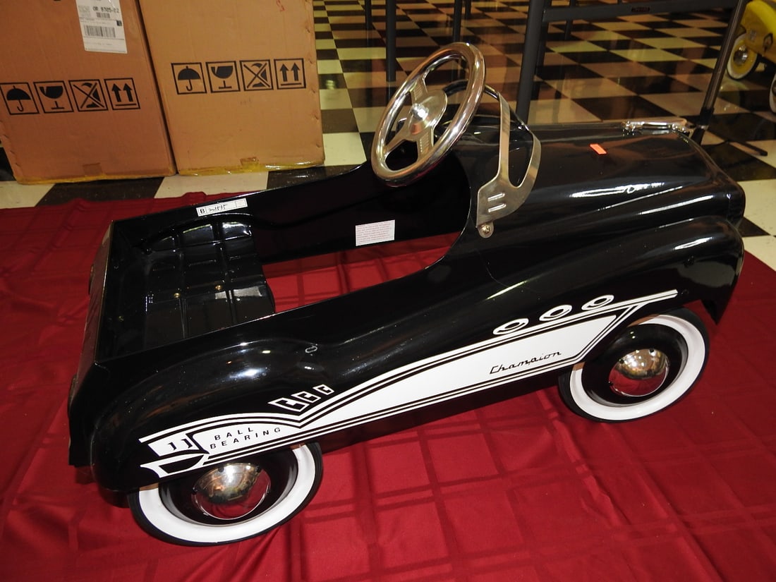 Reproduction Murray Comet Champion Pedal Car - 6