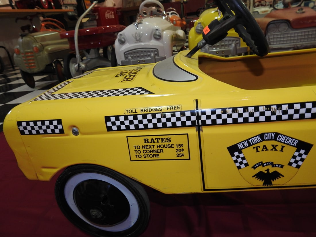 Roadmaster Checker Cab Pedal Car No. 6502 - 6