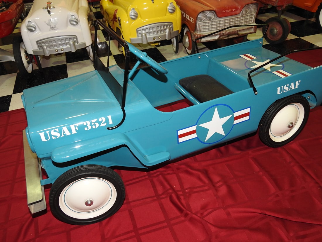 Restored Hamilton Steel Products USAF Jeep Pedal Car: Restored Hamilton Steel Products USAF Jeep pedal car, model 3521, in blue with Jeep styling. Approx. 20 x 15 x 43 in. Restoration noted on card. Shows display wear, minor scuffs, scratches and