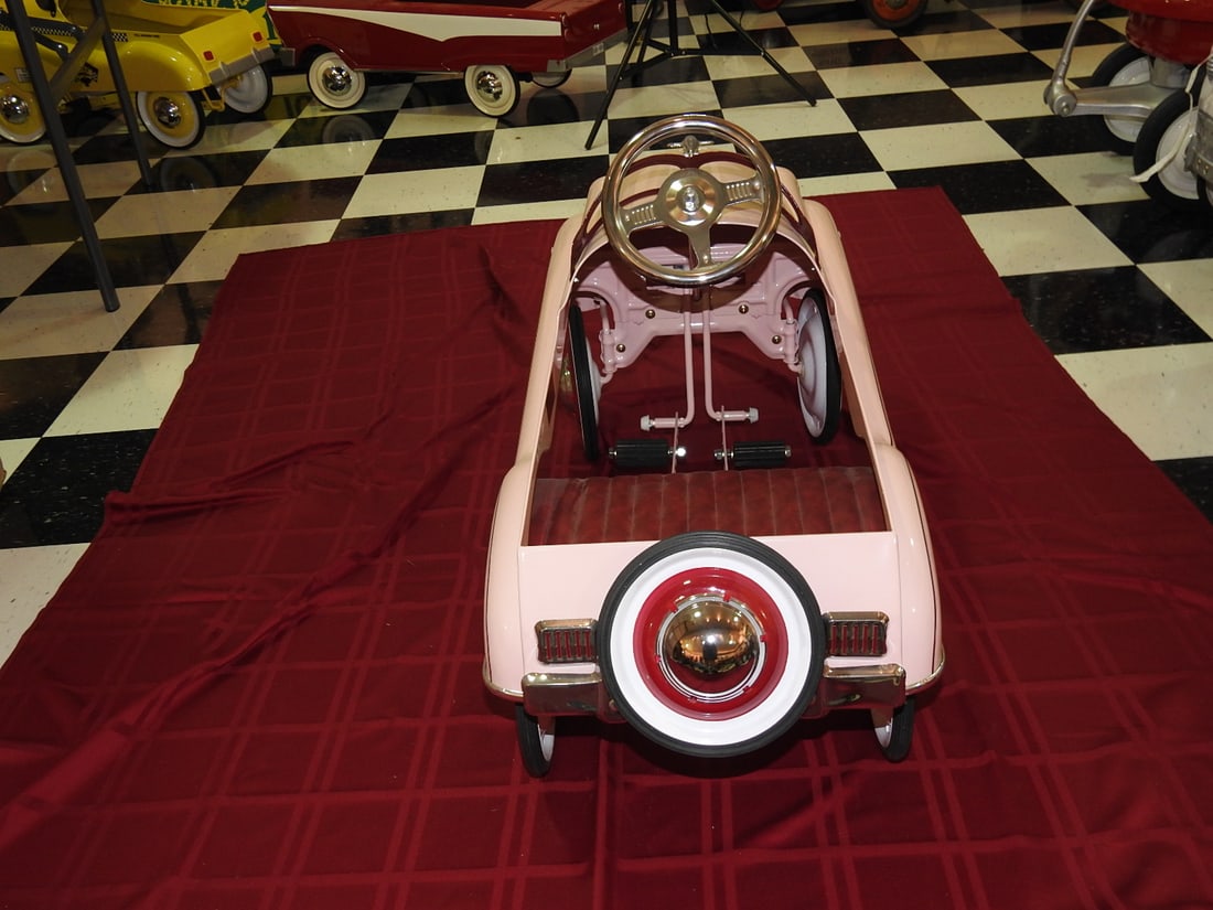 Limited Edition Champion Pedal Car - 3