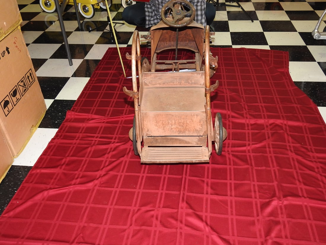 1920s Steelcraft Mack Playboy Pedal Car - 5