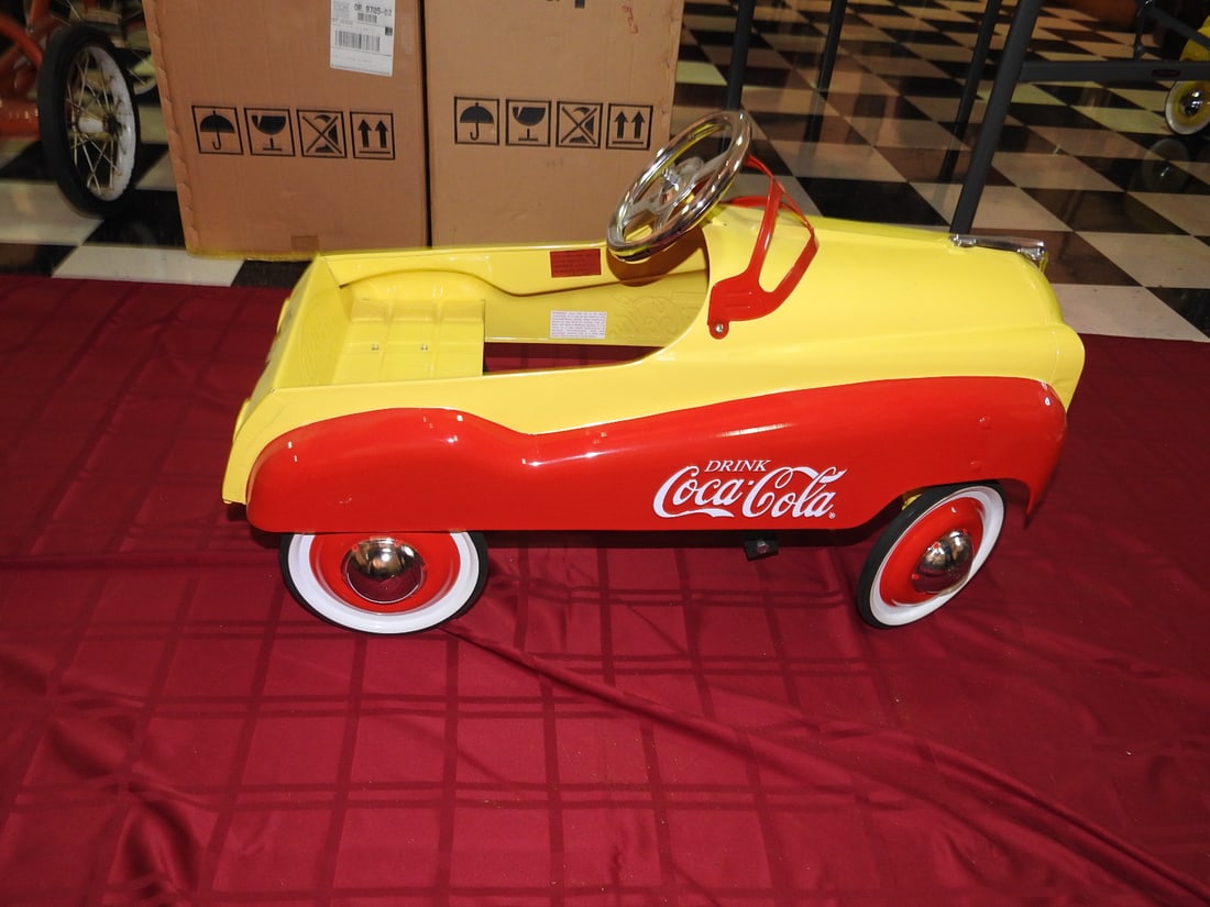 Gearbox Coca-Cola Pedal Car Reproduction - 5