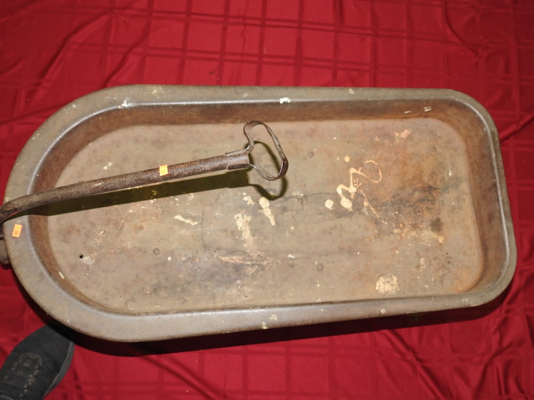 Antique Red Wagon, Unmarked - 4