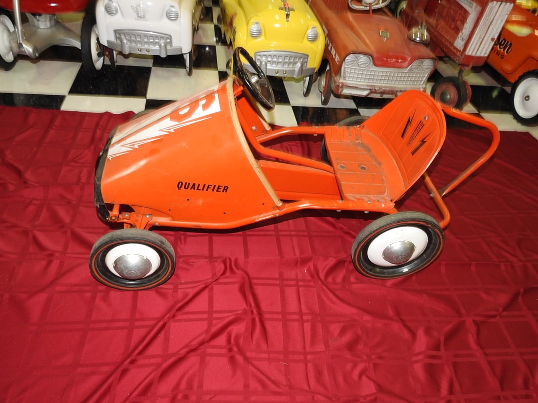 Murray Sportscrest Qualifier No. 6 Pedal Car (1 of 8)