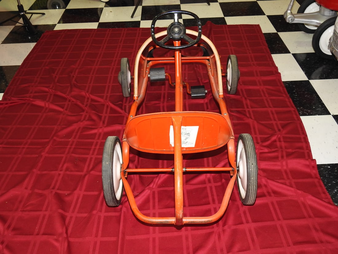 Murray Sportscrest Qualifier No. 6 Pedal Car - 4