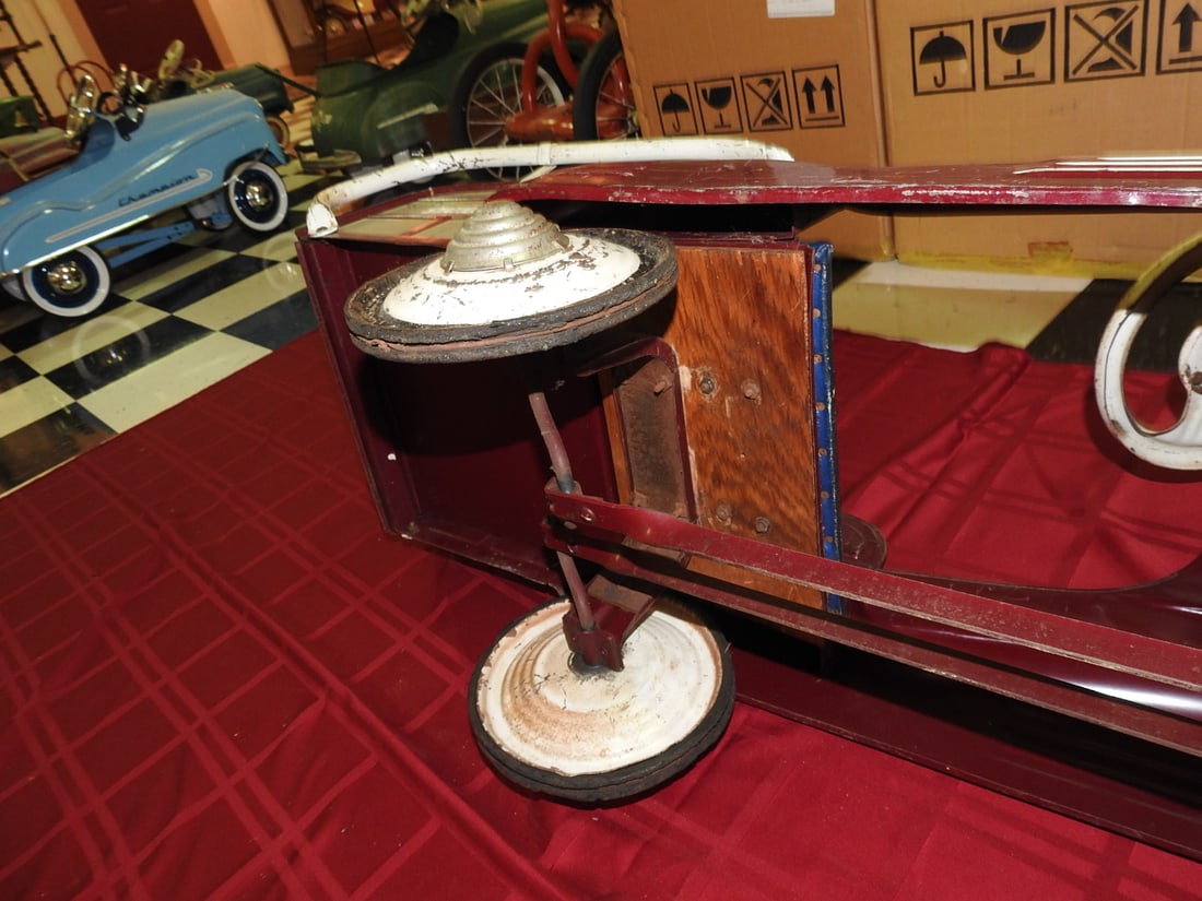 1949 Murray Pontiac Station Wagon Pedal Car - 8