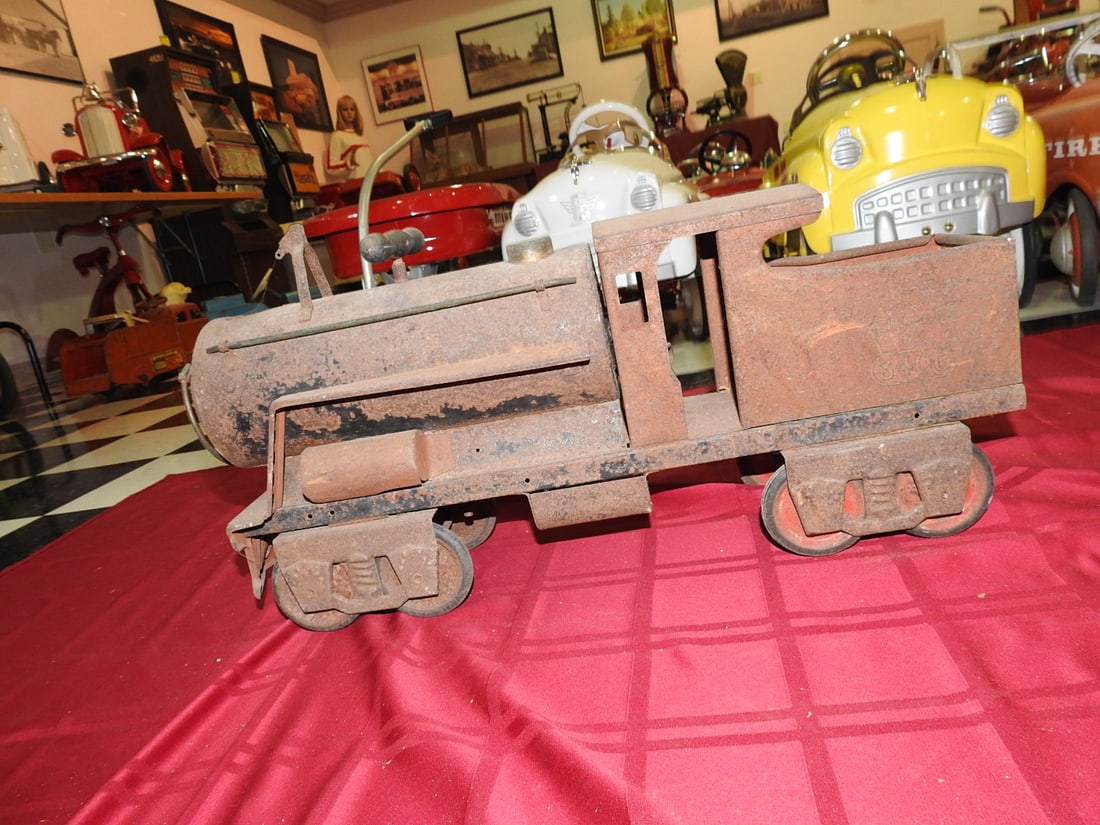 Keystone RR 6400 Ride-On Train Toy (1 of 8)