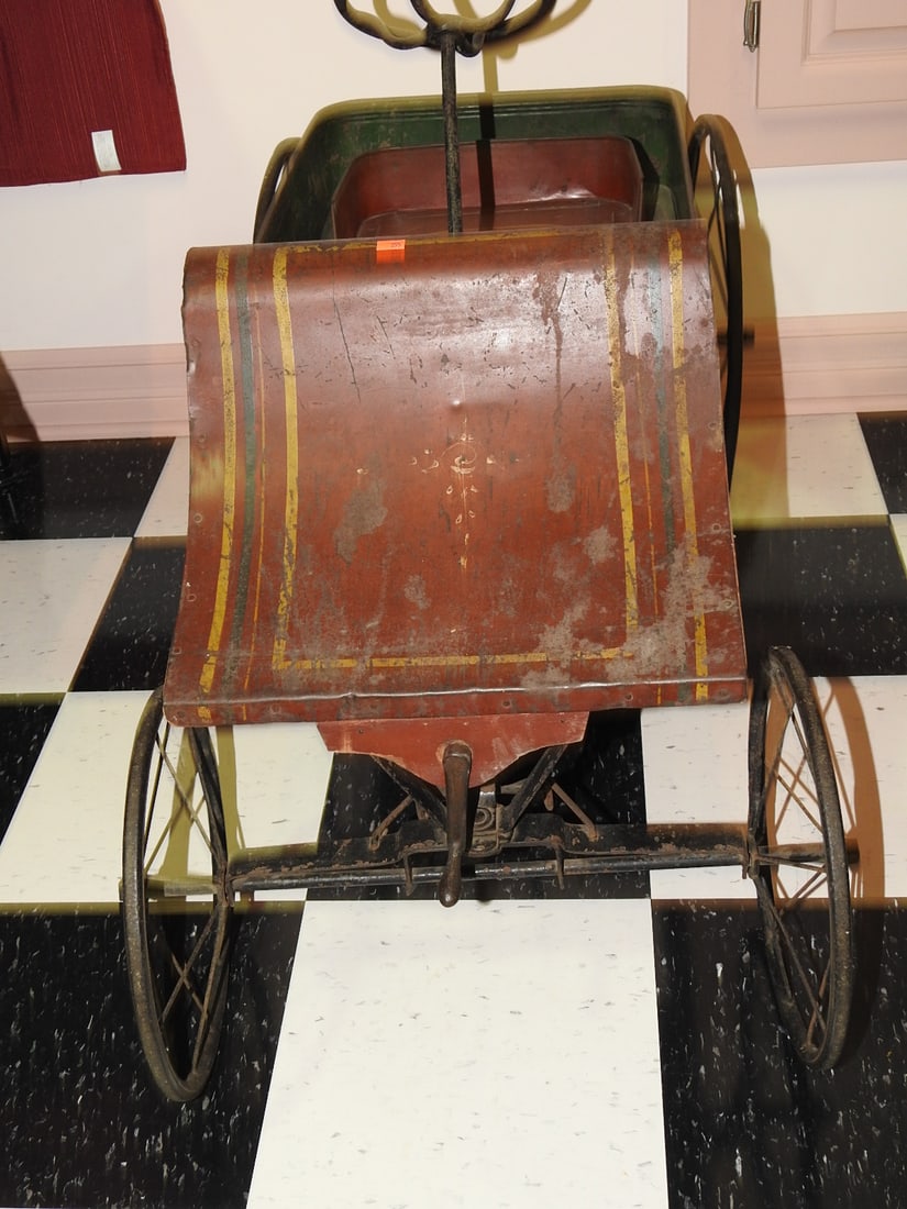 Antique Wire-Spoke Children’s Pedal Car - 2