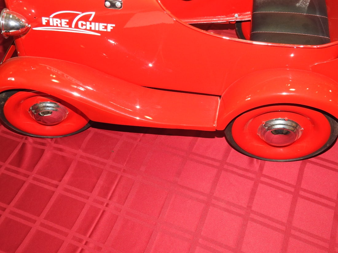 Refurbished Garton Pontiac Fire Chief Pedal Car - 5