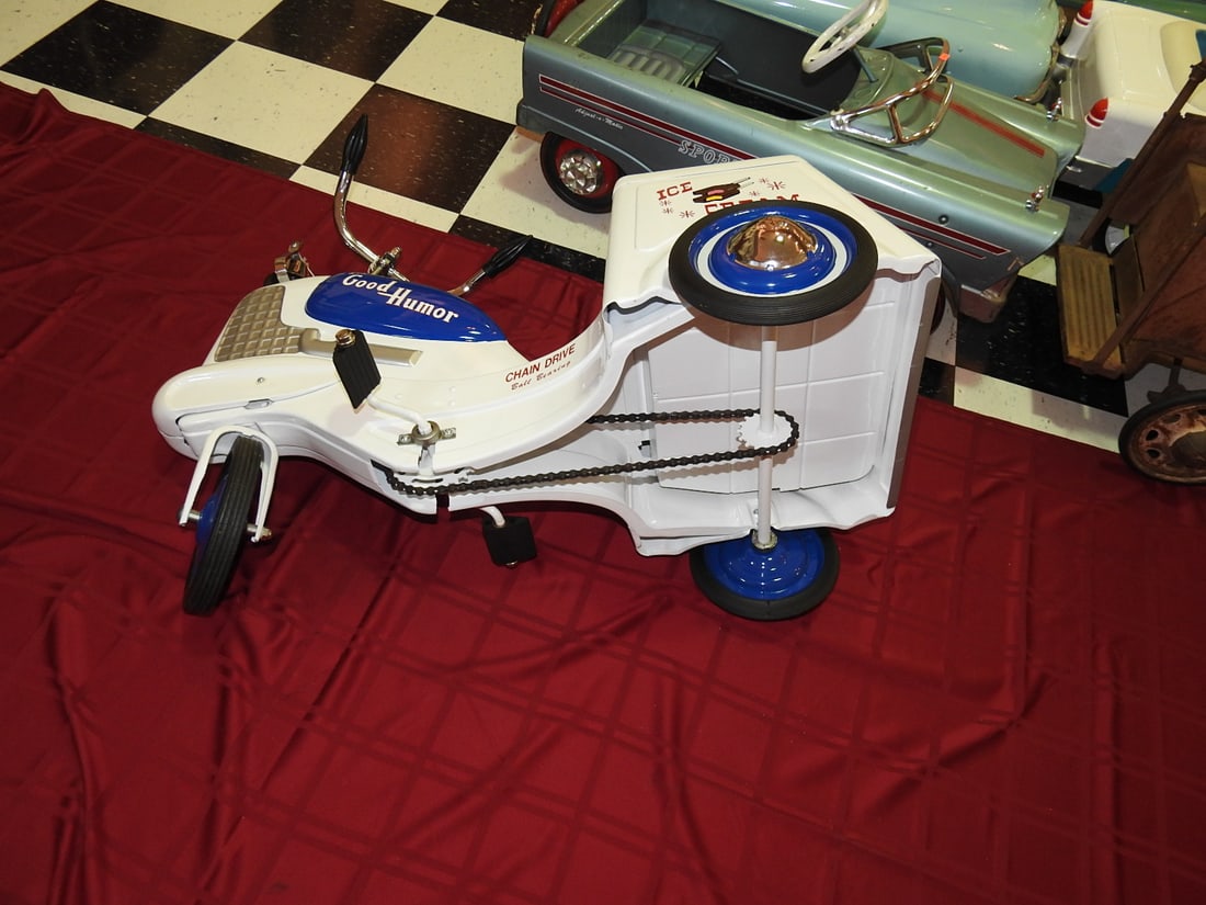 Refurbished Murray Good Humor Ice Cream Pedal Trike - 6