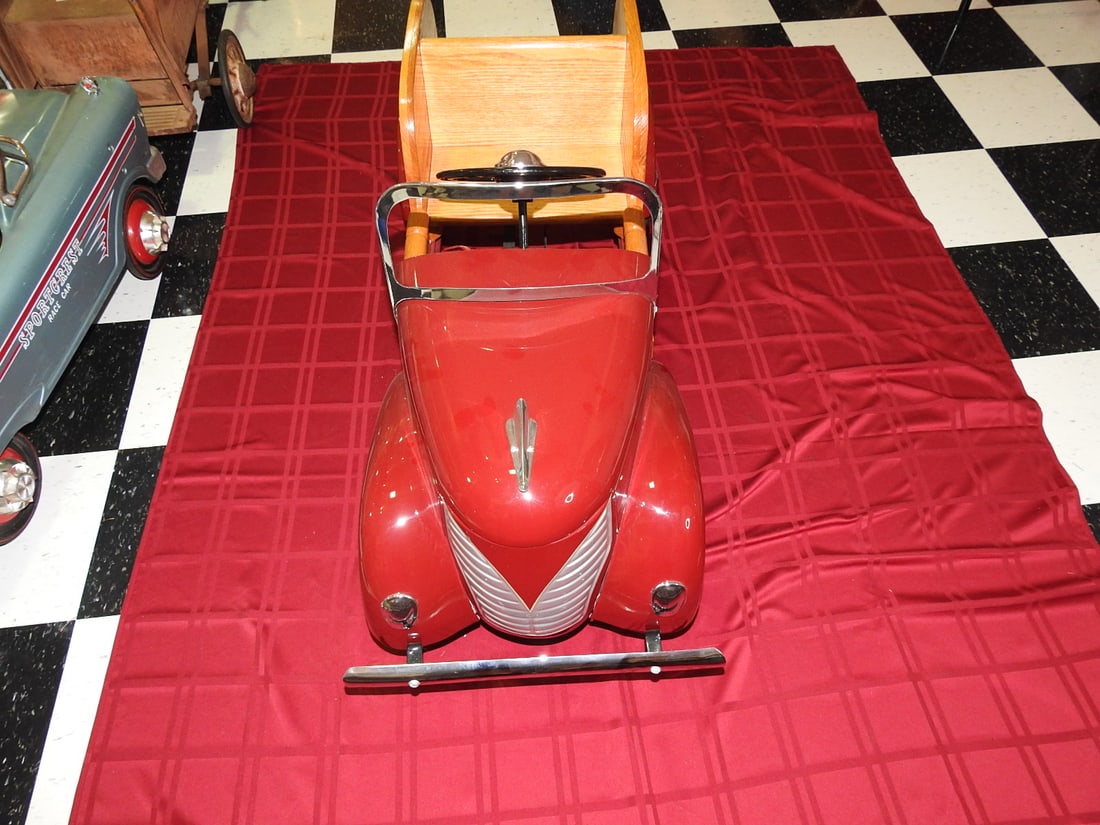 1938 Garton Ford Woody Pedal Car - 2