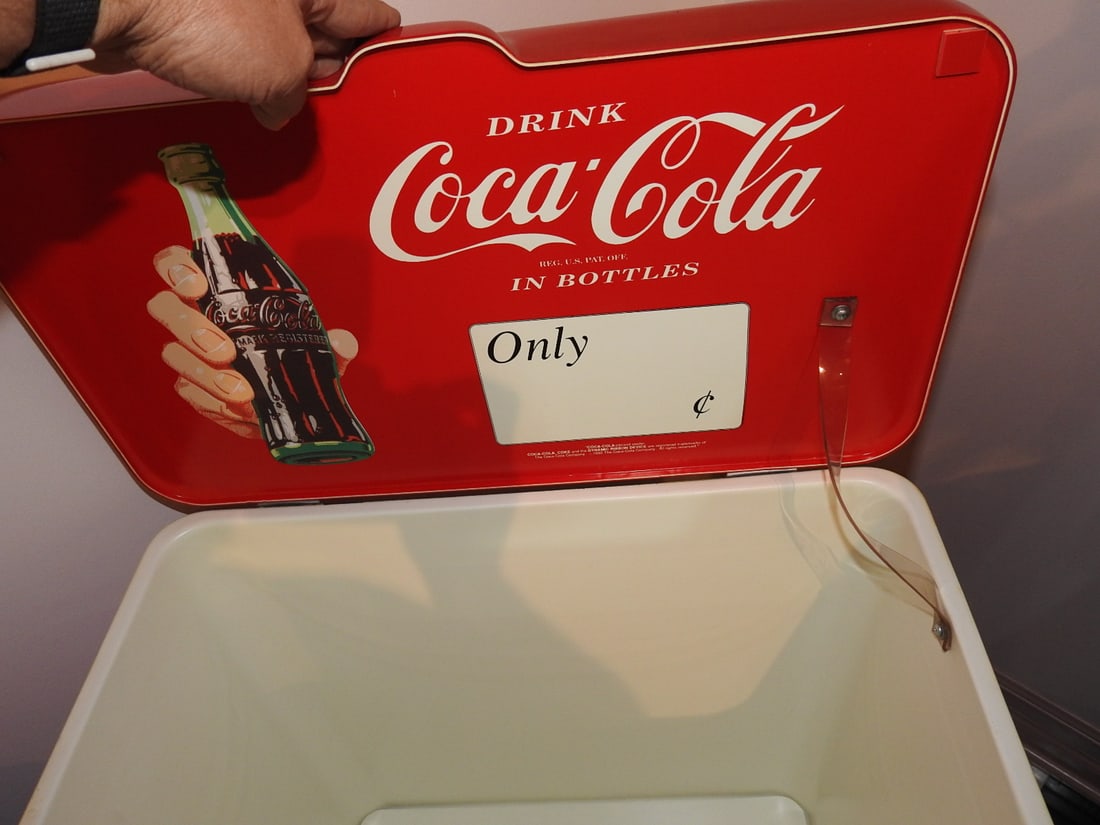 1992 Coca-Cola Nostalgia Plastic Cooler, Reproduction - 2