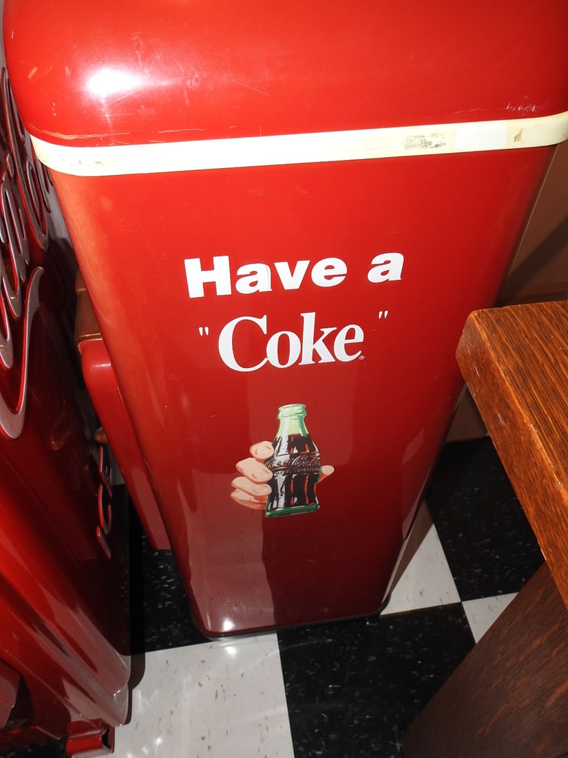 1992 Coca-Cola Nostalgia Plastic Cooler, Reproduction - 4