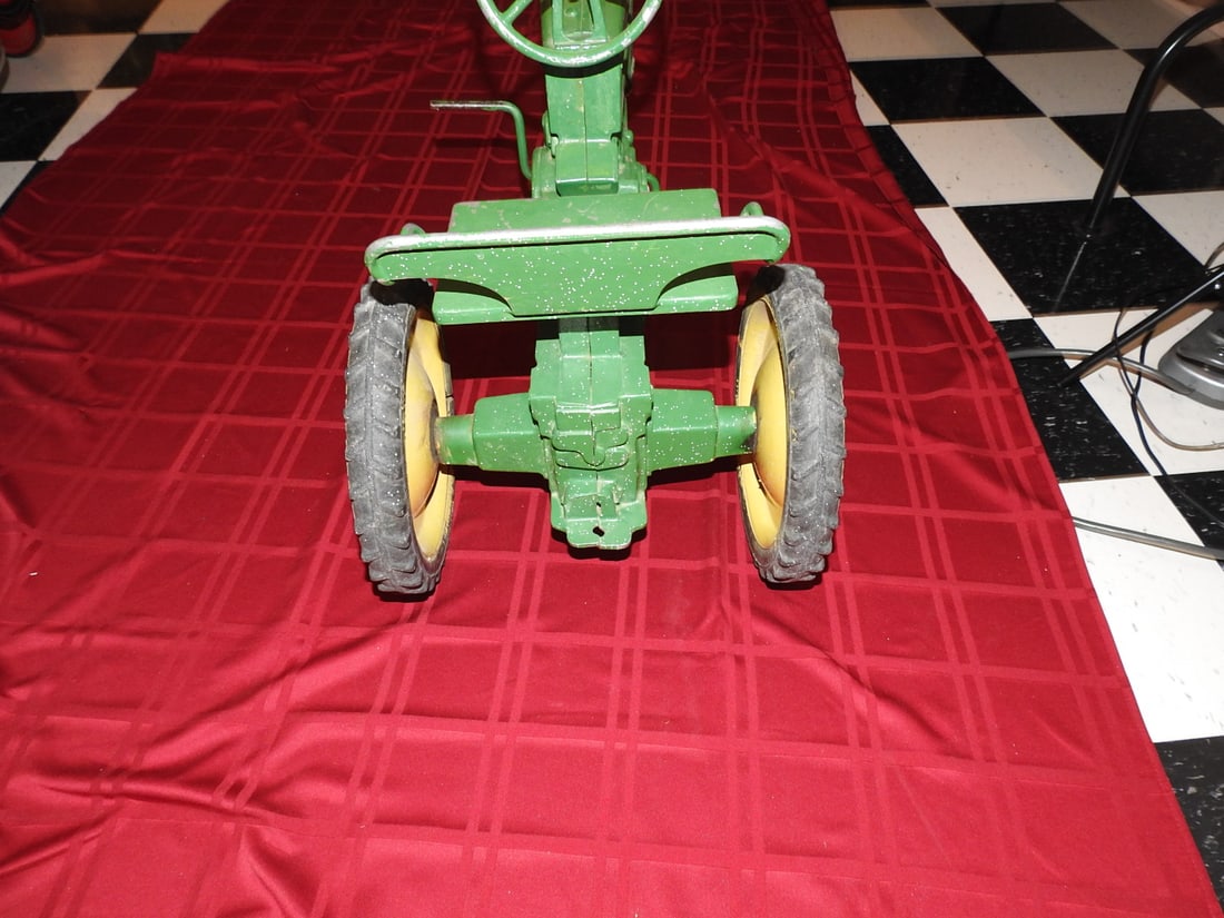 Vintage John Deere Pedal Tractor - 4