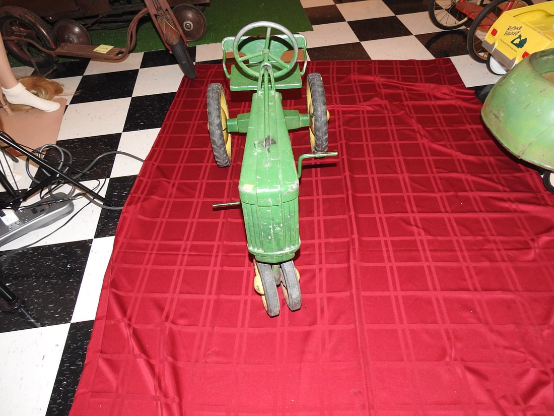 Vintage John Deere Pedal Tractor - 5