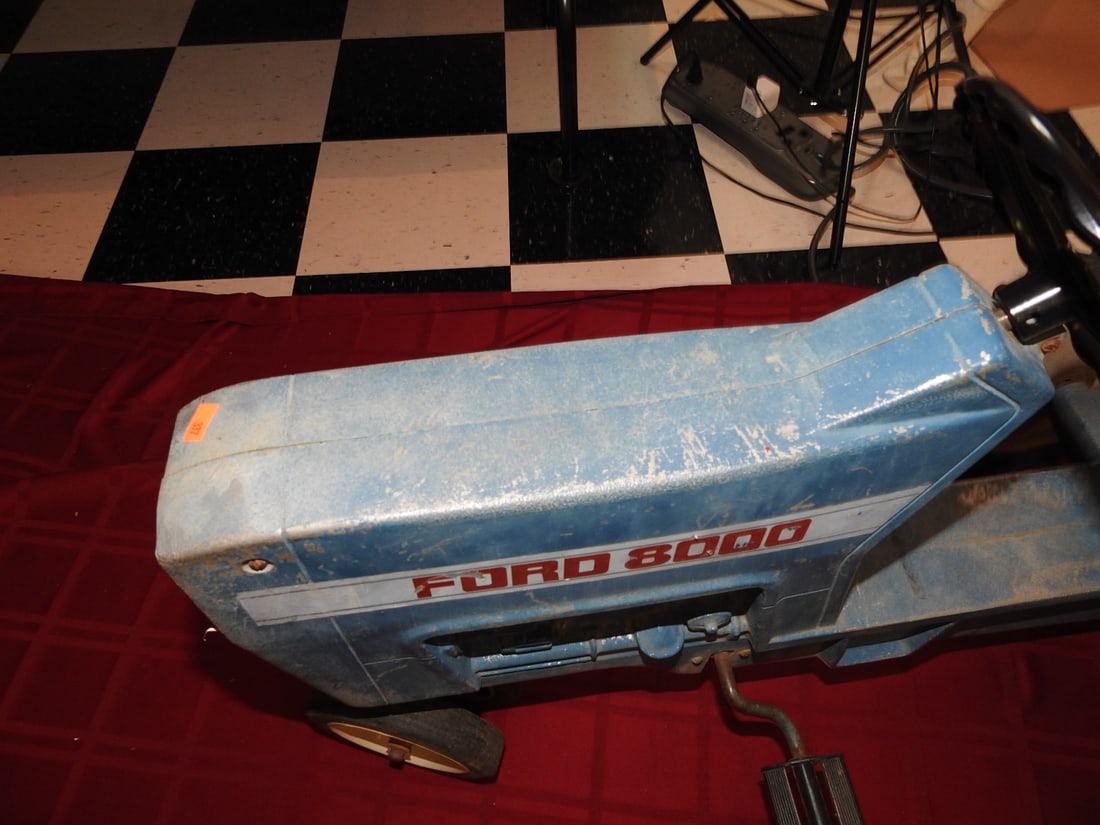 Ford 8000 Pedal Tractor - 4