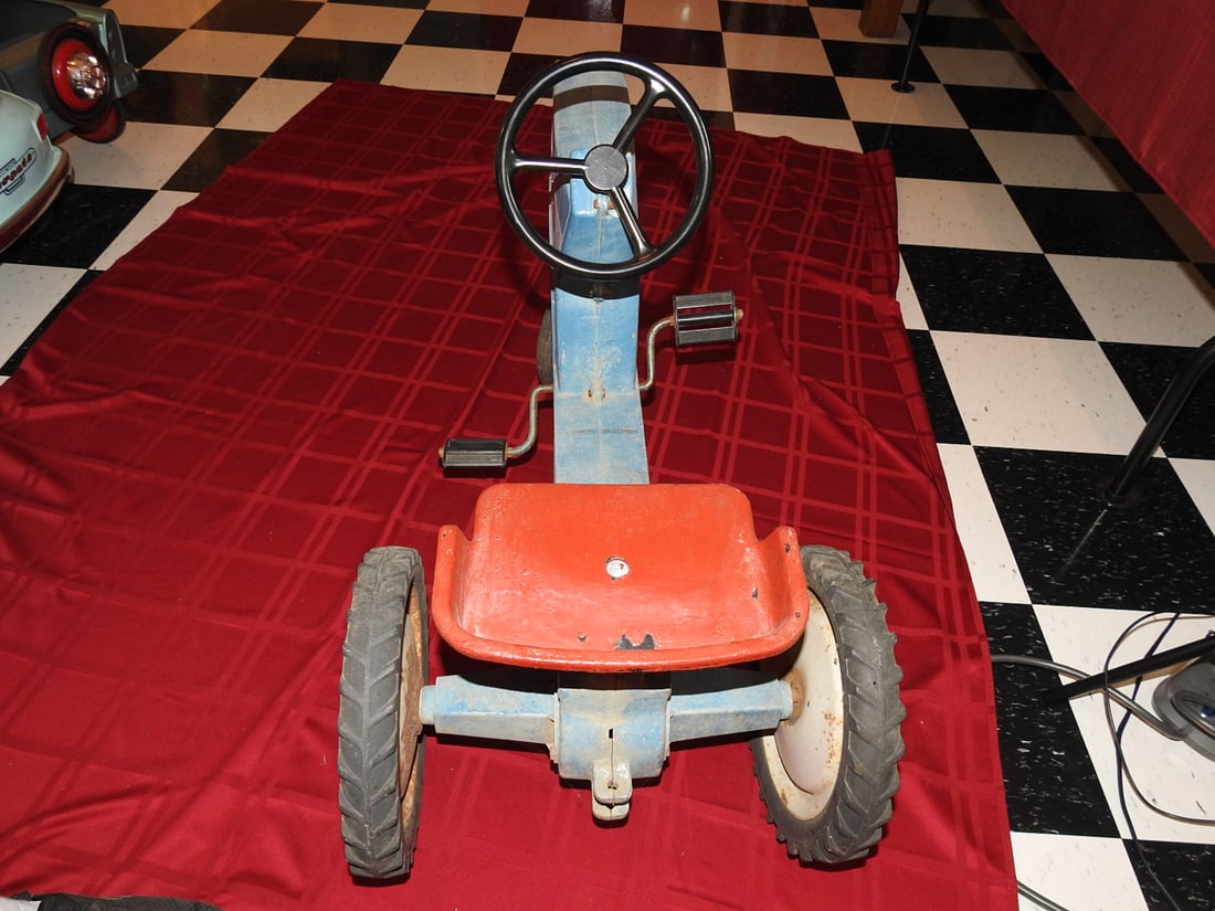 Ford 8000 Pedal Tractor - 8