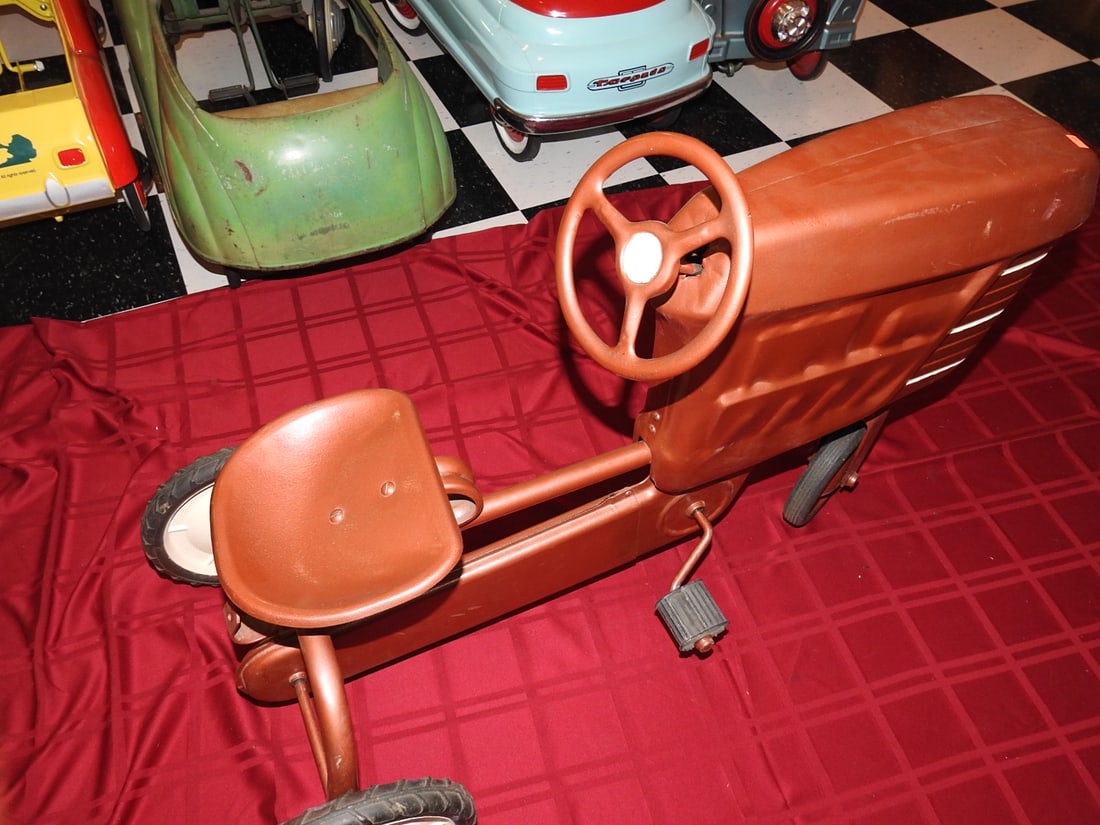 Vintage John Deere Pedal Tractor - 6
