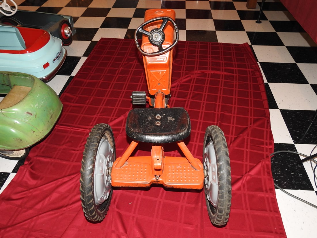 Murray Trac-2 Ton Diesel Pedal Tractor - 5