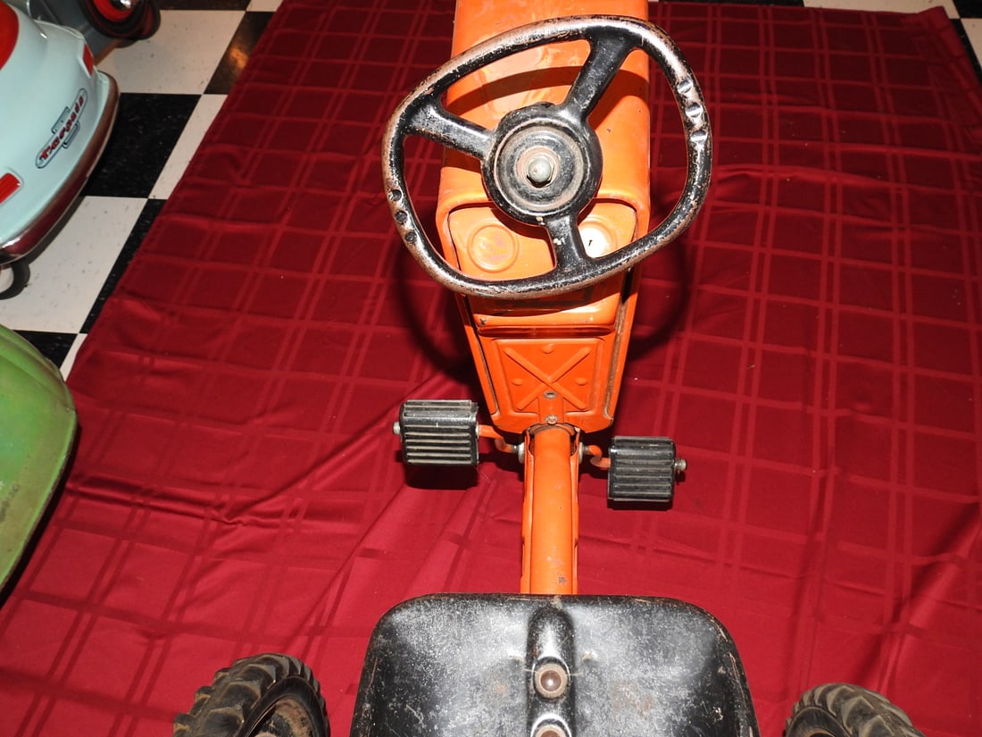 Murray Trac-2 Ton Diesel Pedal Tractor - 6