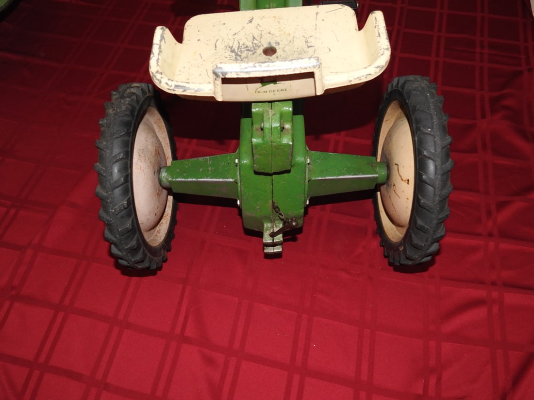 John Deere 20 Pedal Tractor - 6