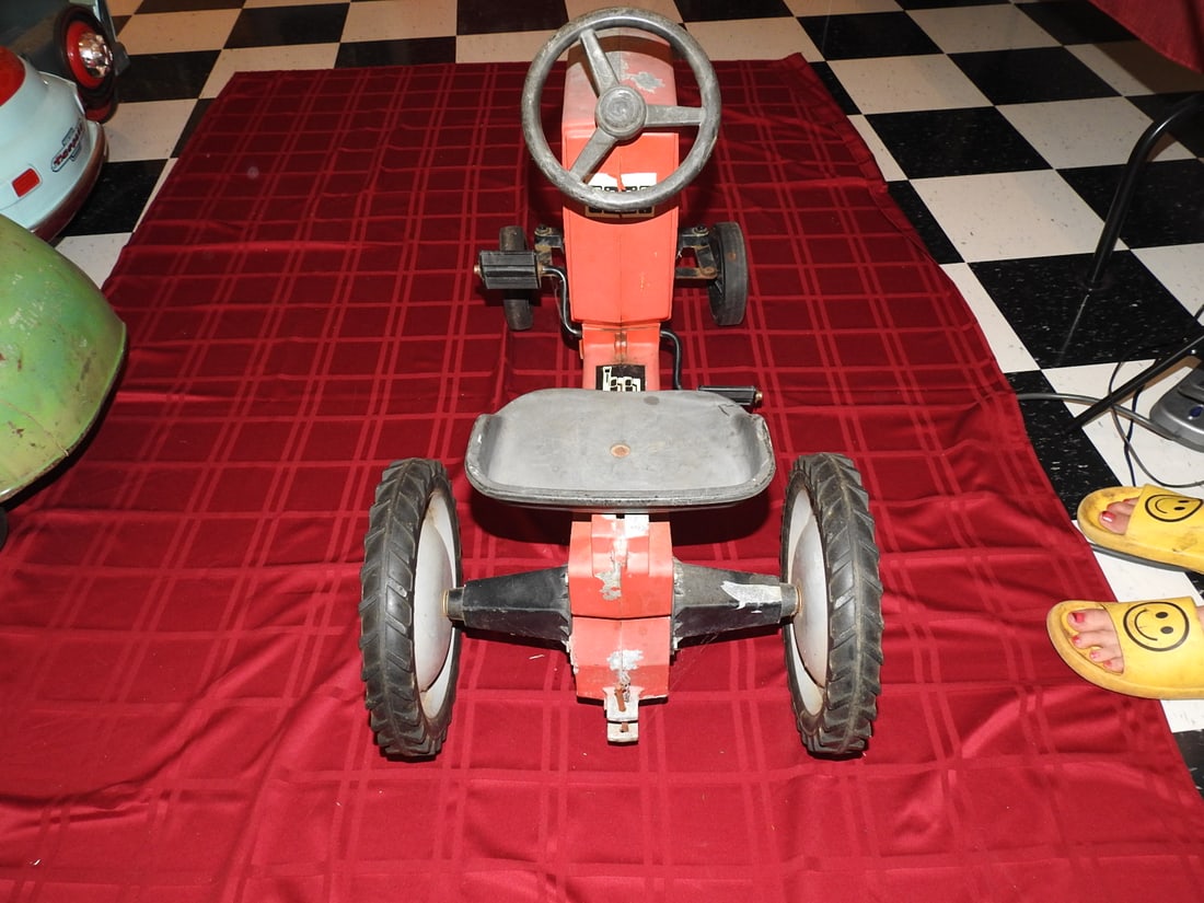 AGCO Allis 9815 Pedal Tractor - 5