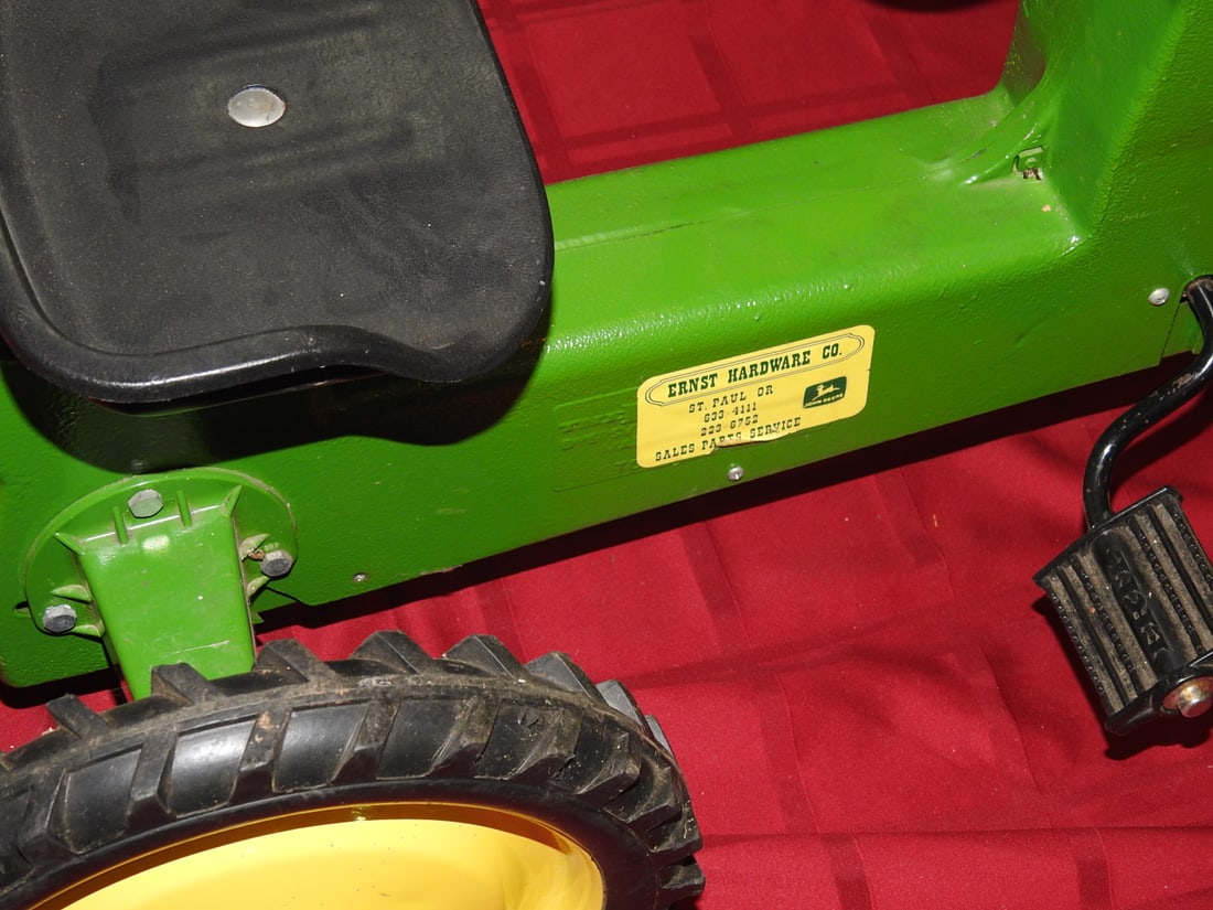 John Deere Ernst Co. Pedal Tractor - 6