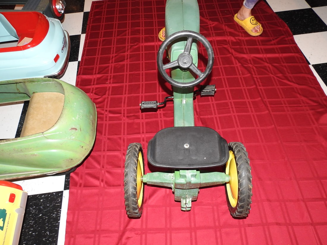 Vintage John Deere Pedal Tractor - 6
