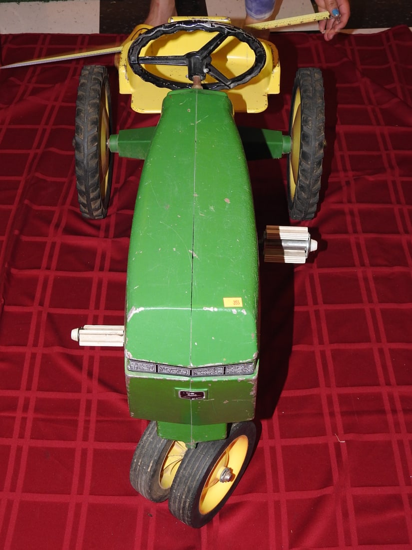 Vintage John Deere Pedal Tractor - 2