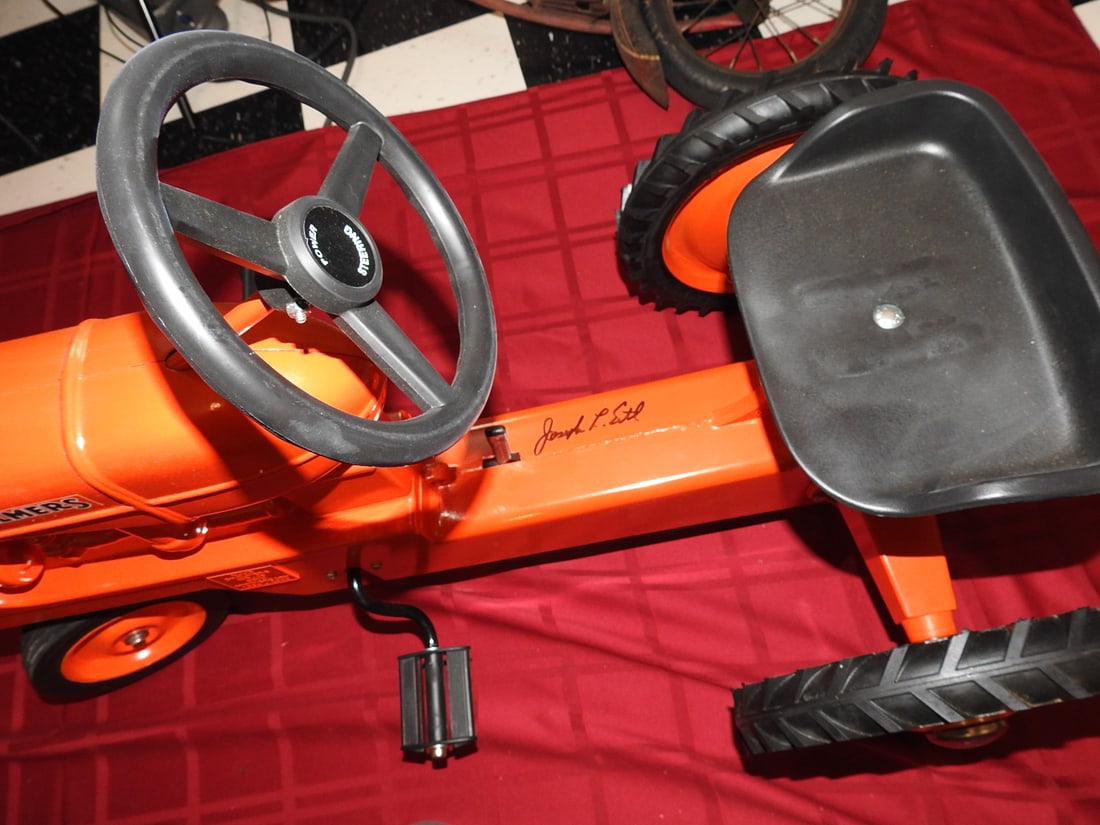 Signed Ertl Allis-Chalmers WD-45 Pedal Tractor - 4