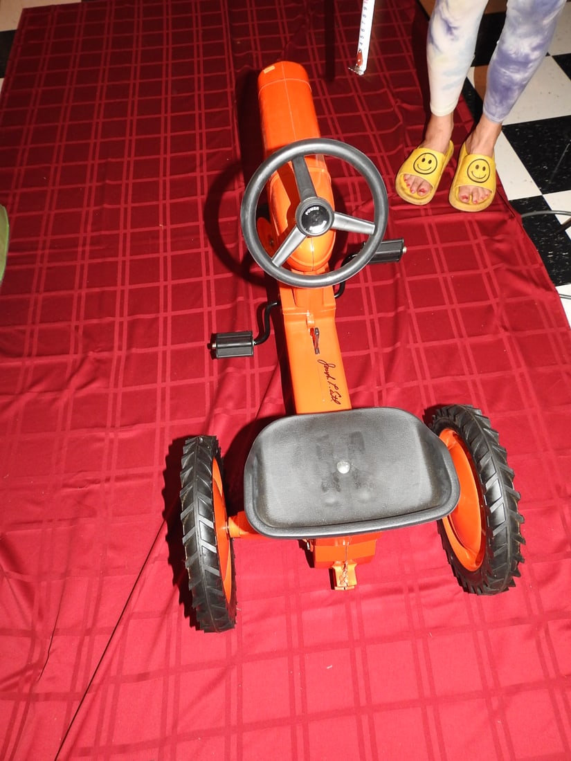 Signed Ertl Allis-Chalmers WD-45 Pedal Tractor - 8