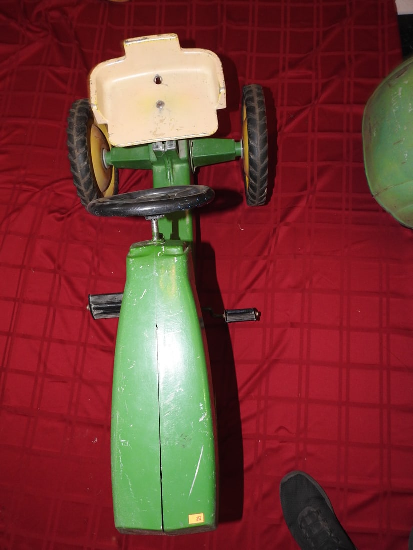 Vintage John Deere Pedal Tractor - 4