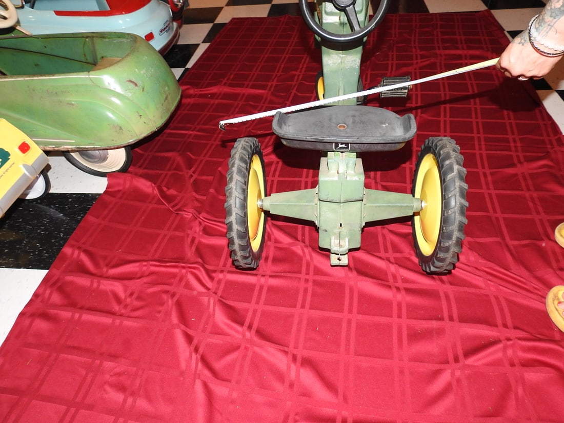 Vintage John Deere Pedal Tractor - 6