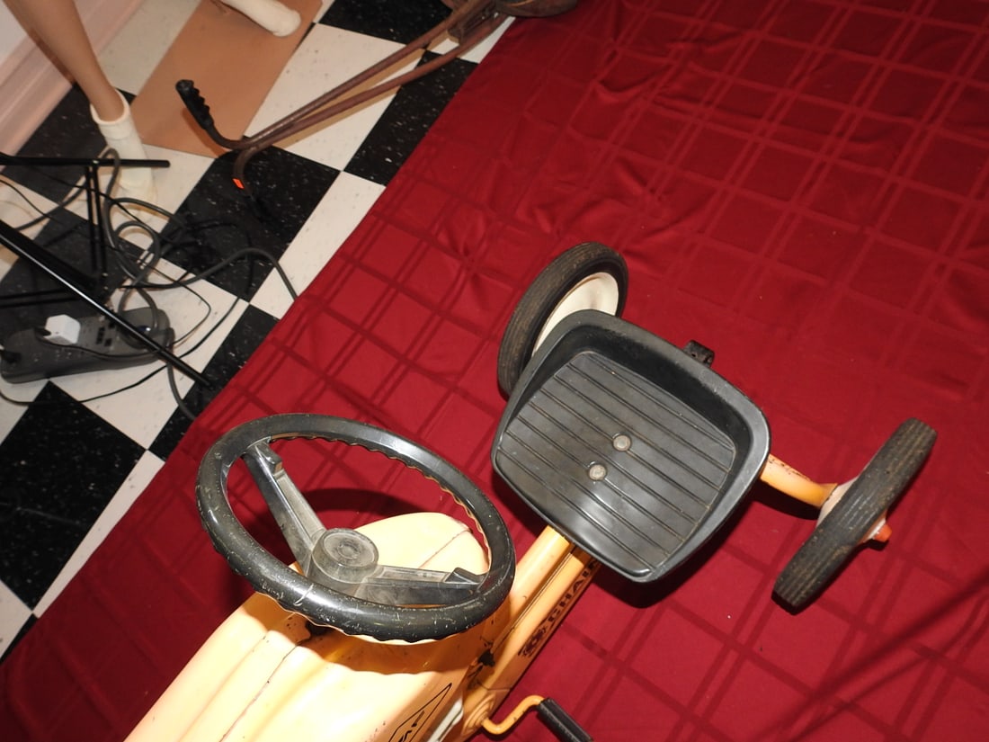 AMF Ranch Trac Turbo 502 Pedal Tractor - 4