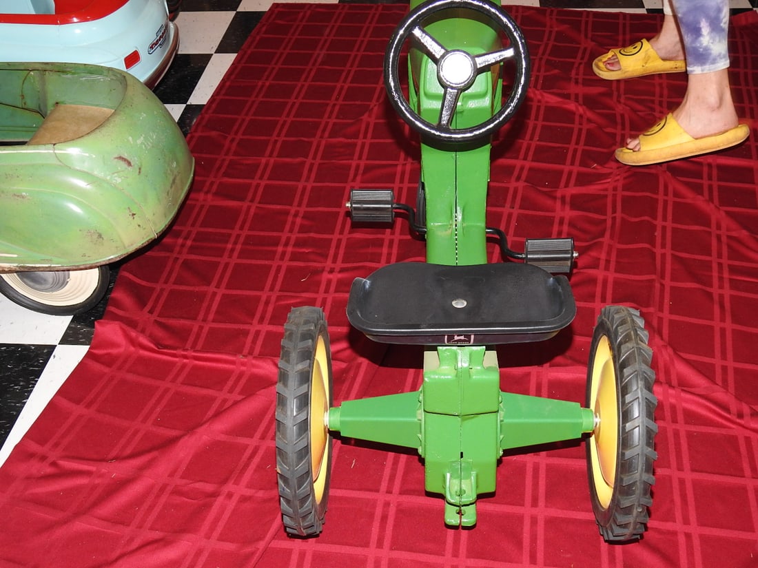 Standard John Deere Pedal Tractor - 5