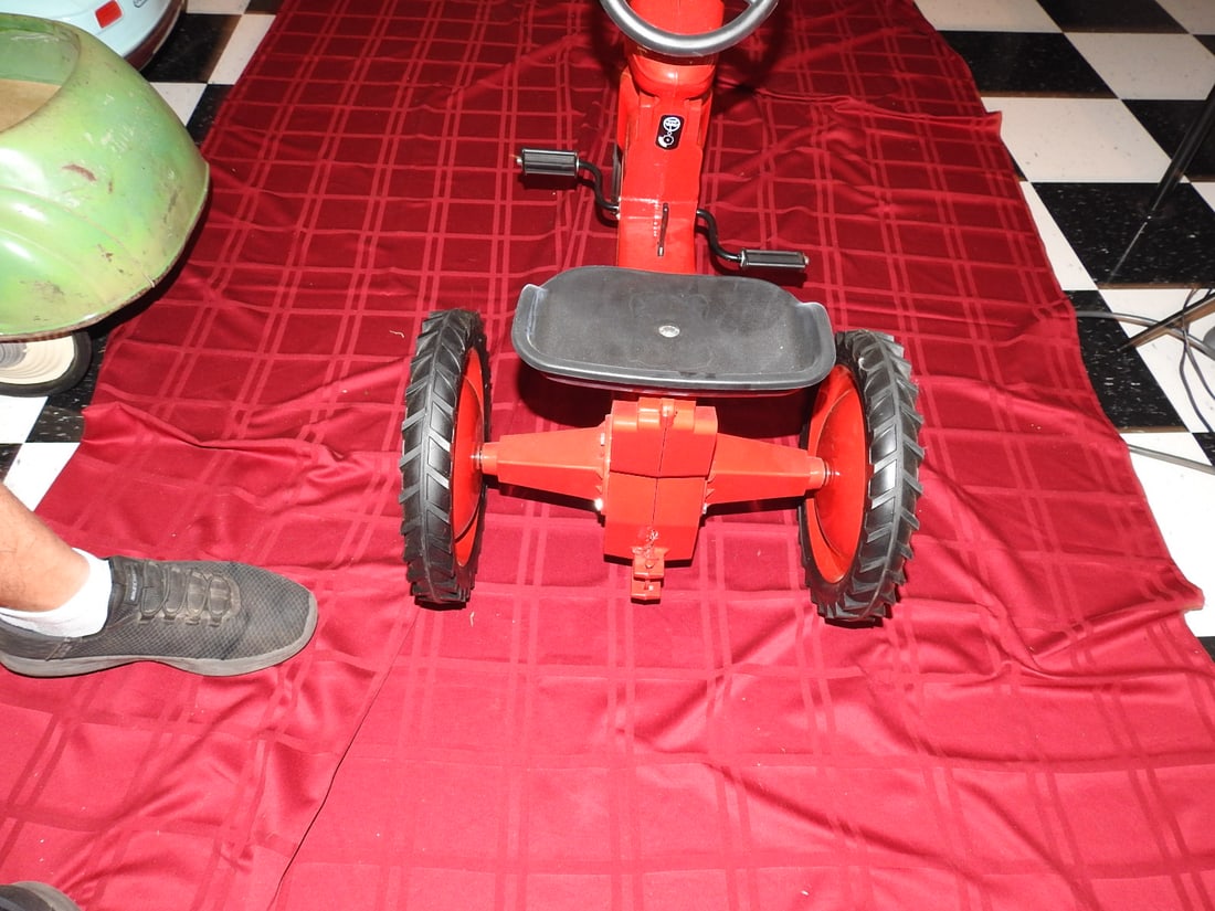 Reproduced McCormick Farmall Super M Pedal Tractor - 5