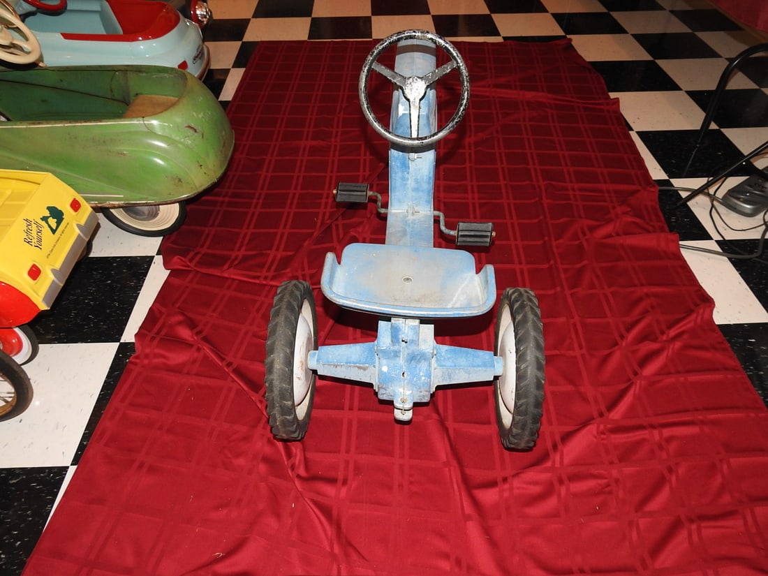 Ford 8000 Pedal Tractor - 5