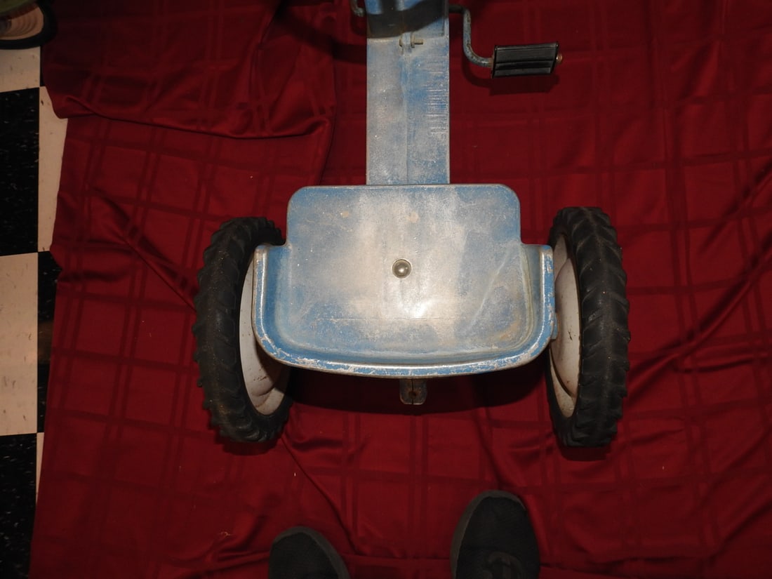 Ford 8000 Pedal Tractor - 6