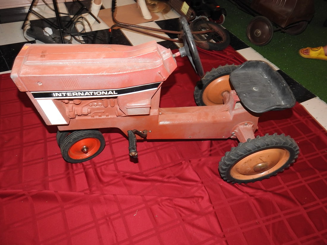 International Harvester Pedal Tractor - 3