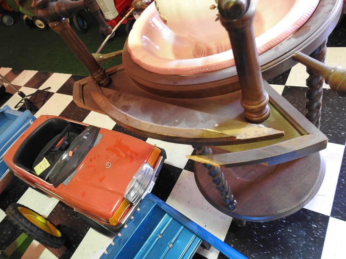 Victorian Wash Stand with Pottery Bowl and Pitcher - 6