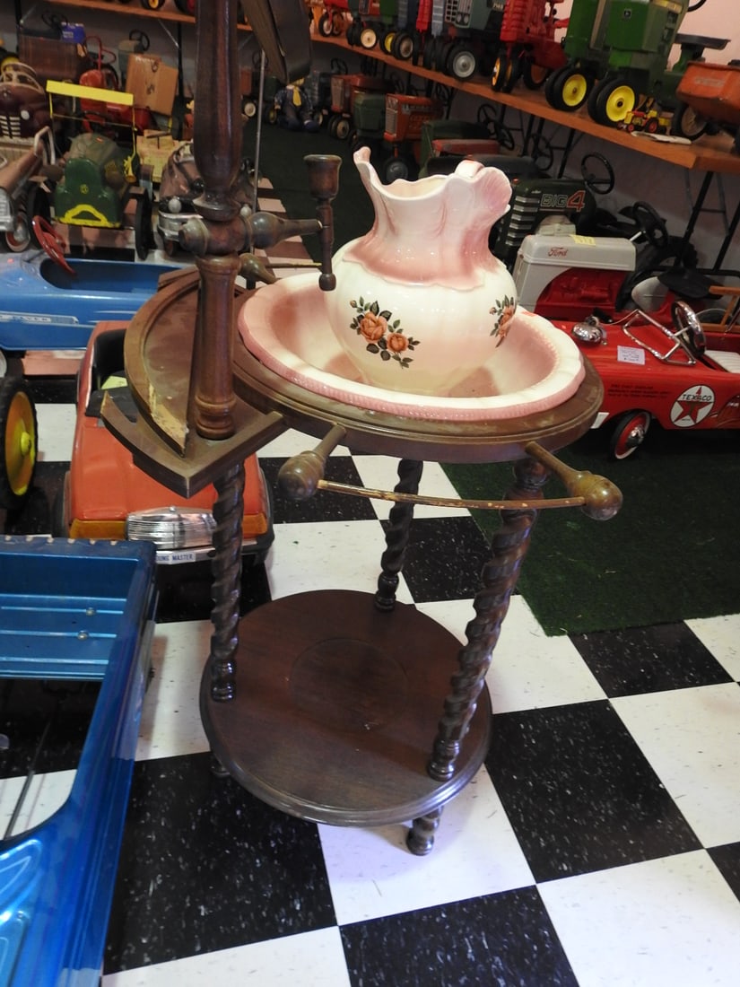 Victorian Wash Stand with Pottery Bowl and Pitcher - 7