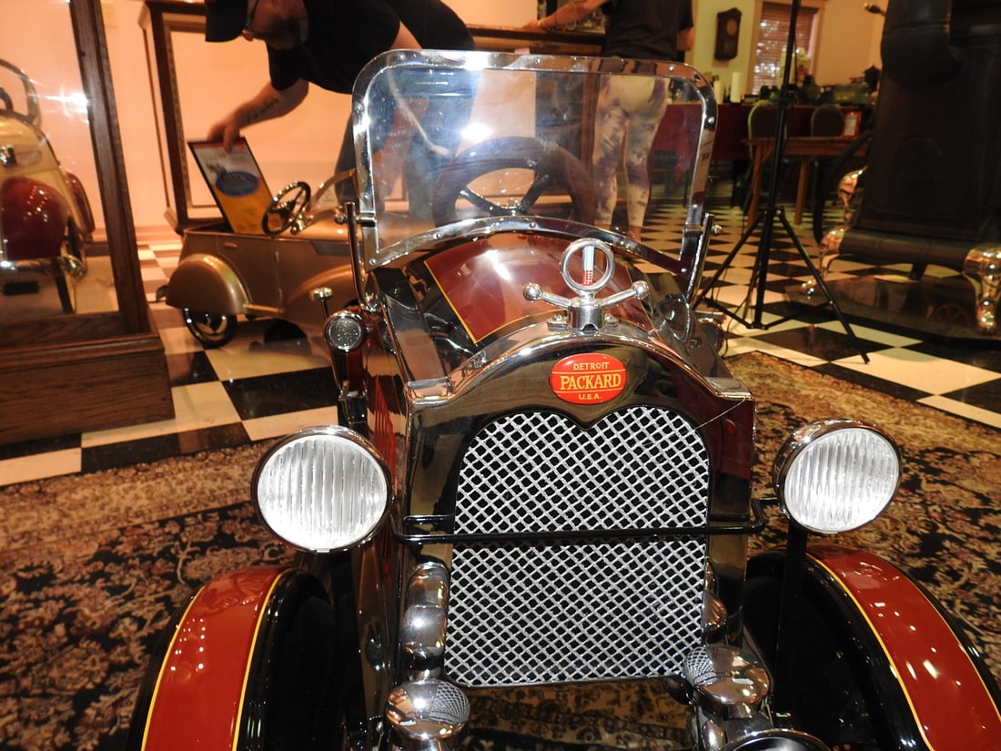 Restored 1929 Packard American National Pedal Car - 10